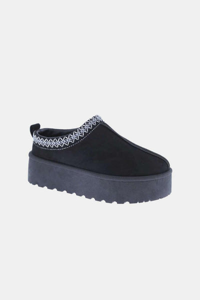 Weeboo Platform Embroidered Trim Slip-On Boots - Ink Wave Creations